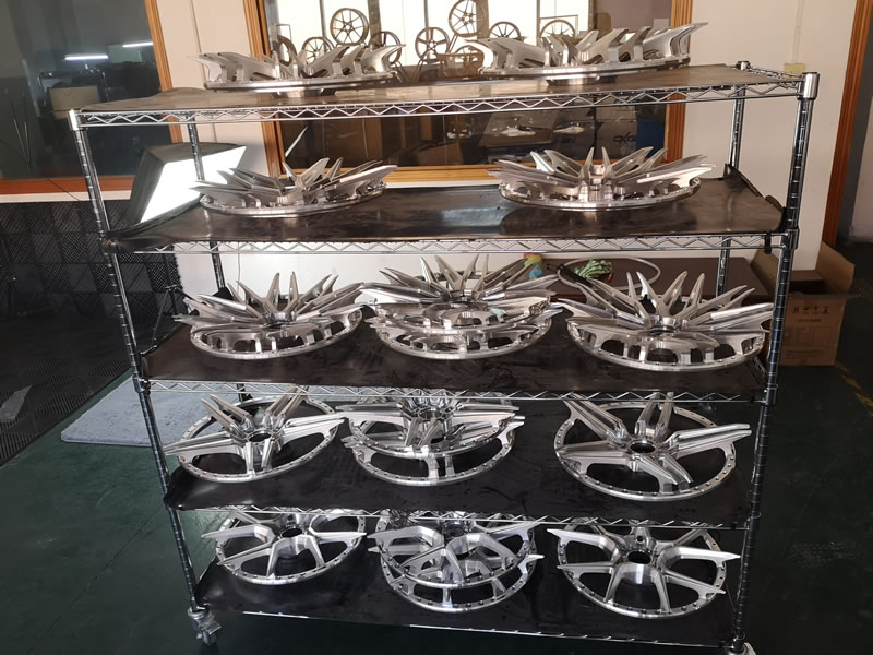 Multi-piece Custom Forged Wheels