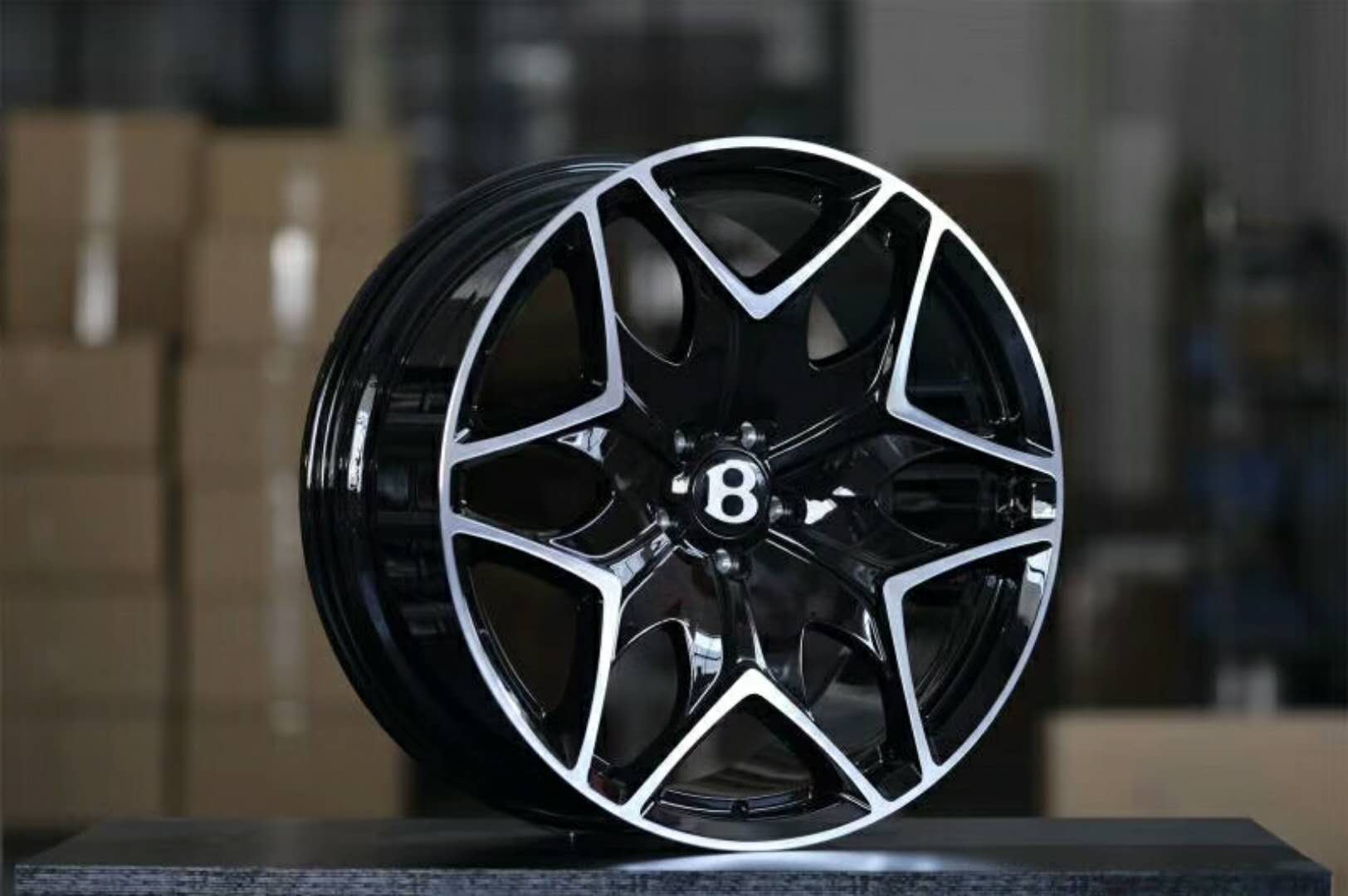 Custom Wheels for Bentley