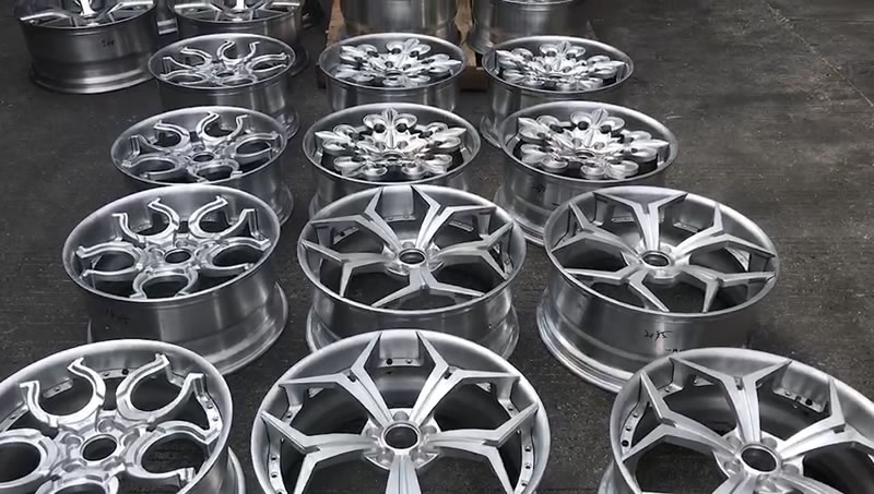 Multi Piece Custom Forged Wheels